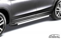 Комплект защиты штатных порогов алюминиевый профиль Arbori "Luxe Silver" 1800 серебристая RENAULT DUSTER 2010- AFZDAALRD04